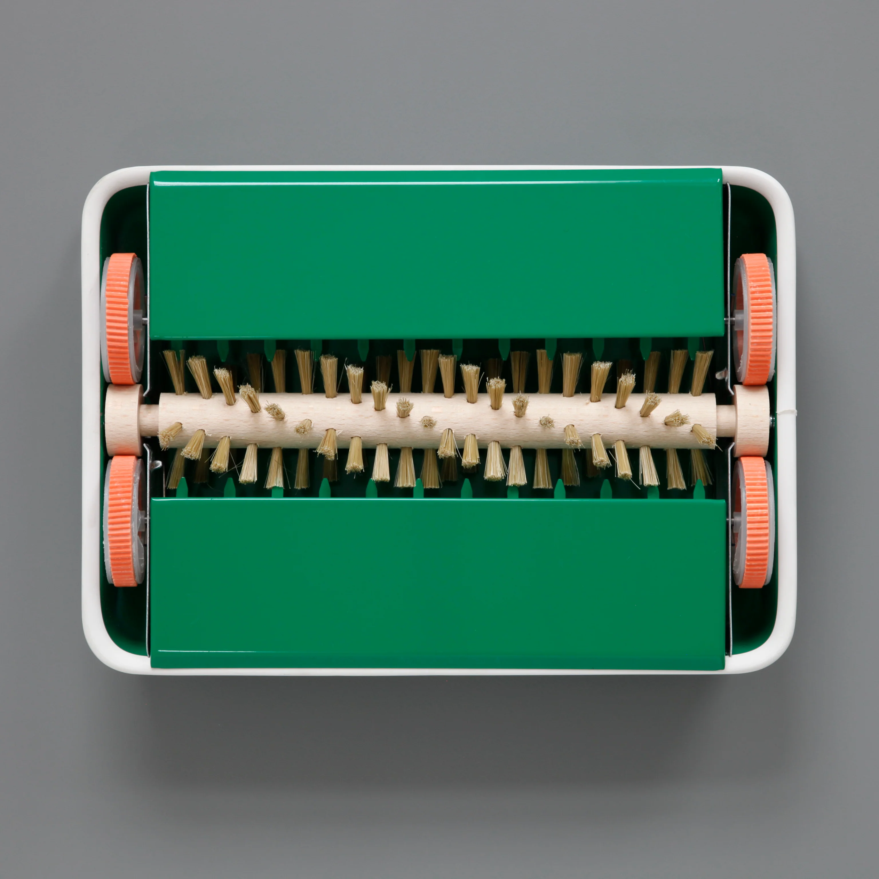 Carpet Sweeper - Image 2