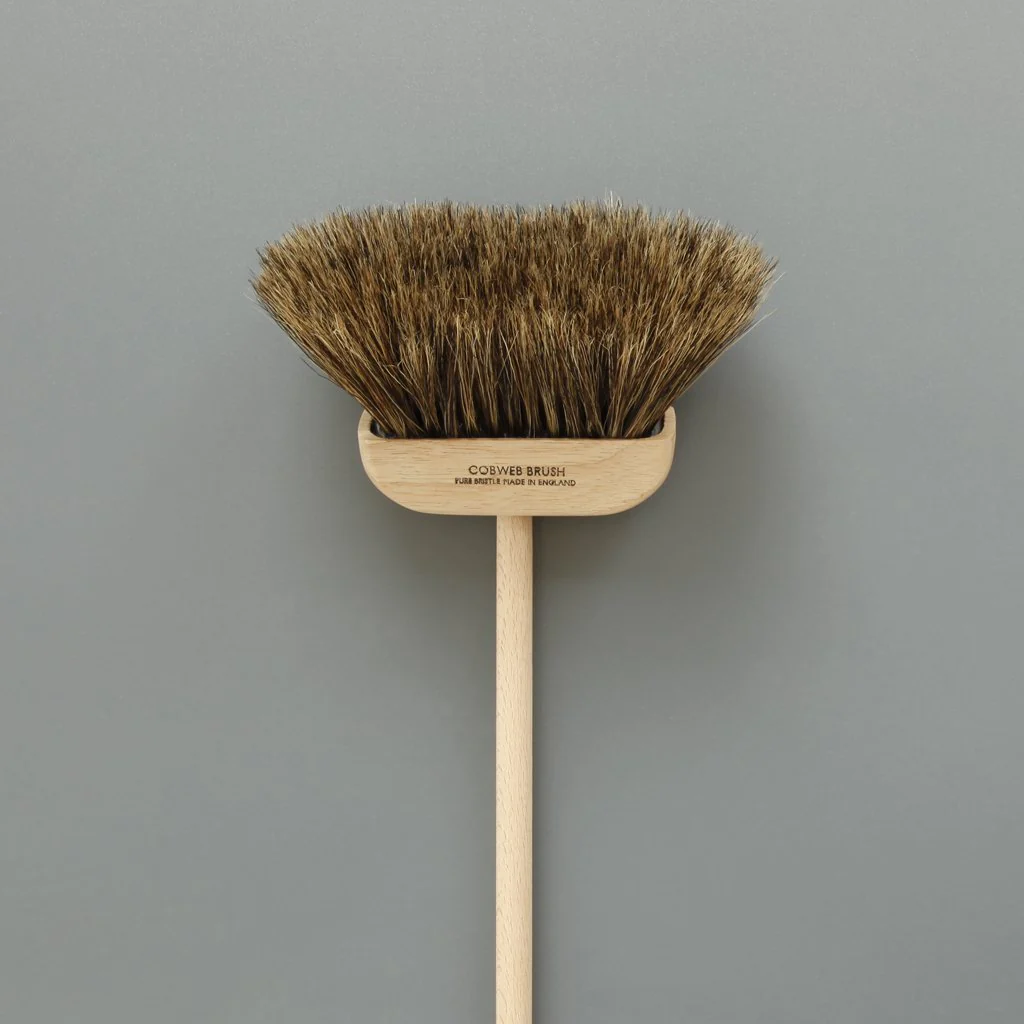 Cobweb Brush