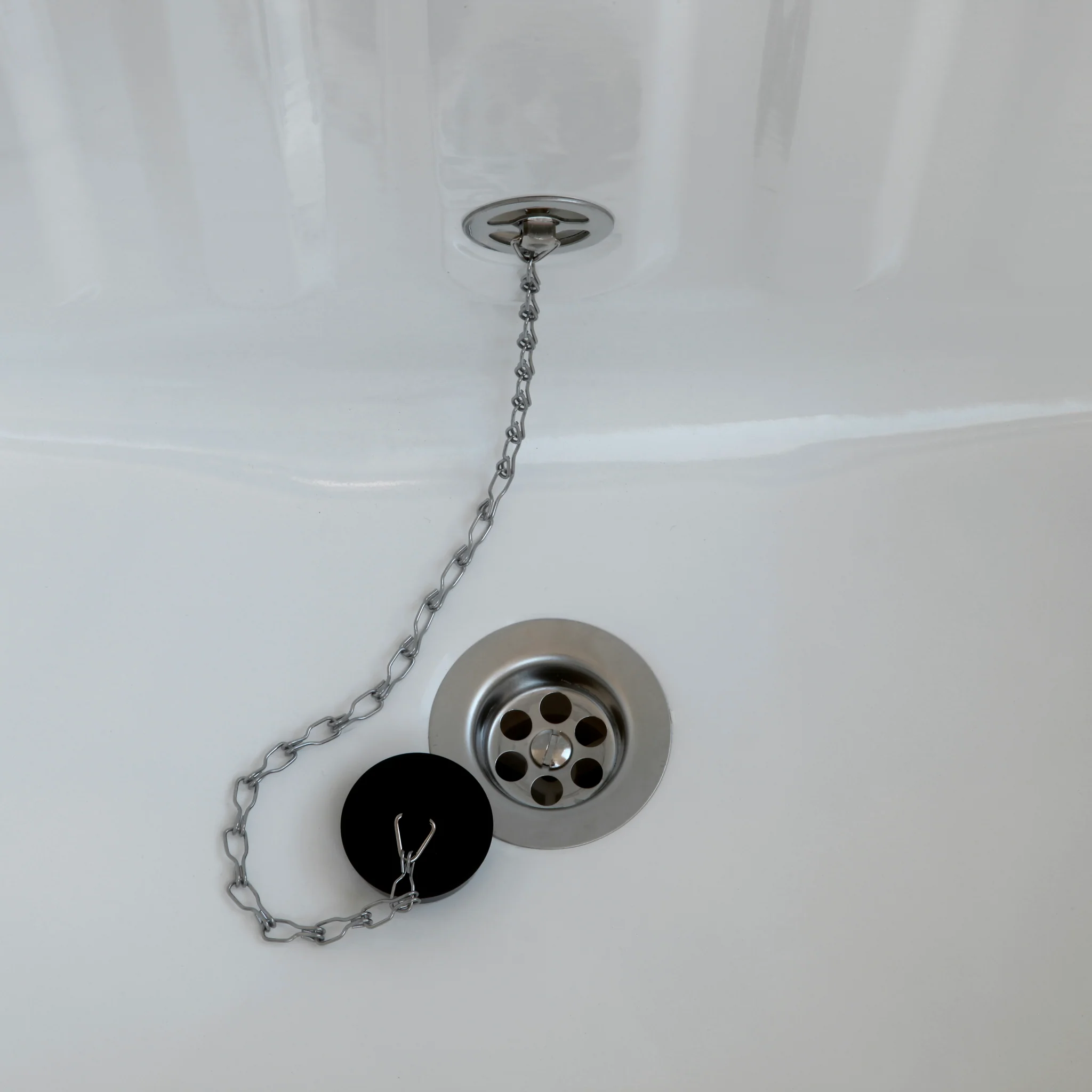 Enamel Bucket Sink - Image 3