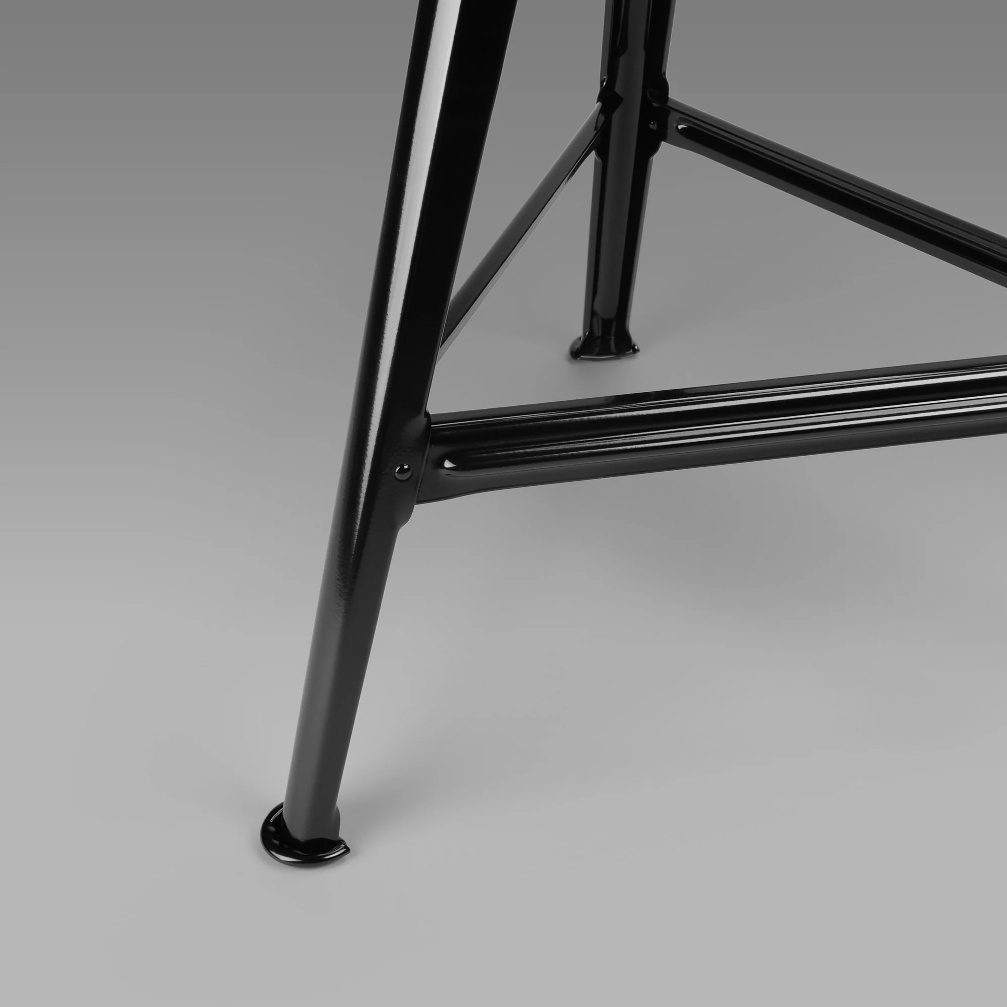 Rowac-Schemel Tall Black - Image 9