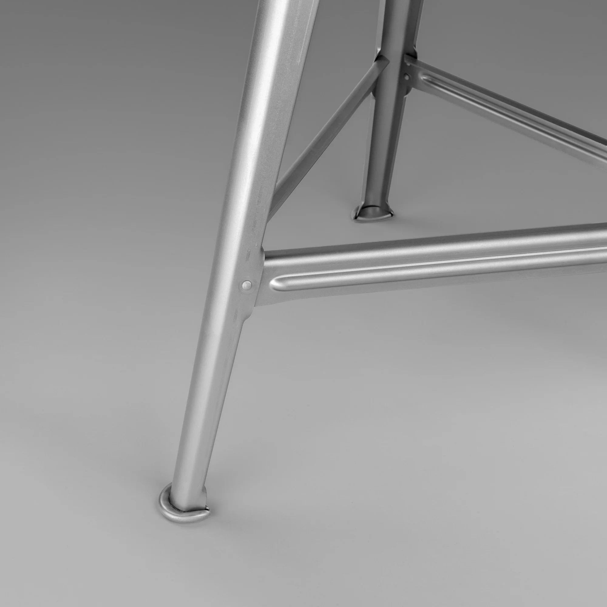 Rowac-Schemel Tall Steel - Image 3