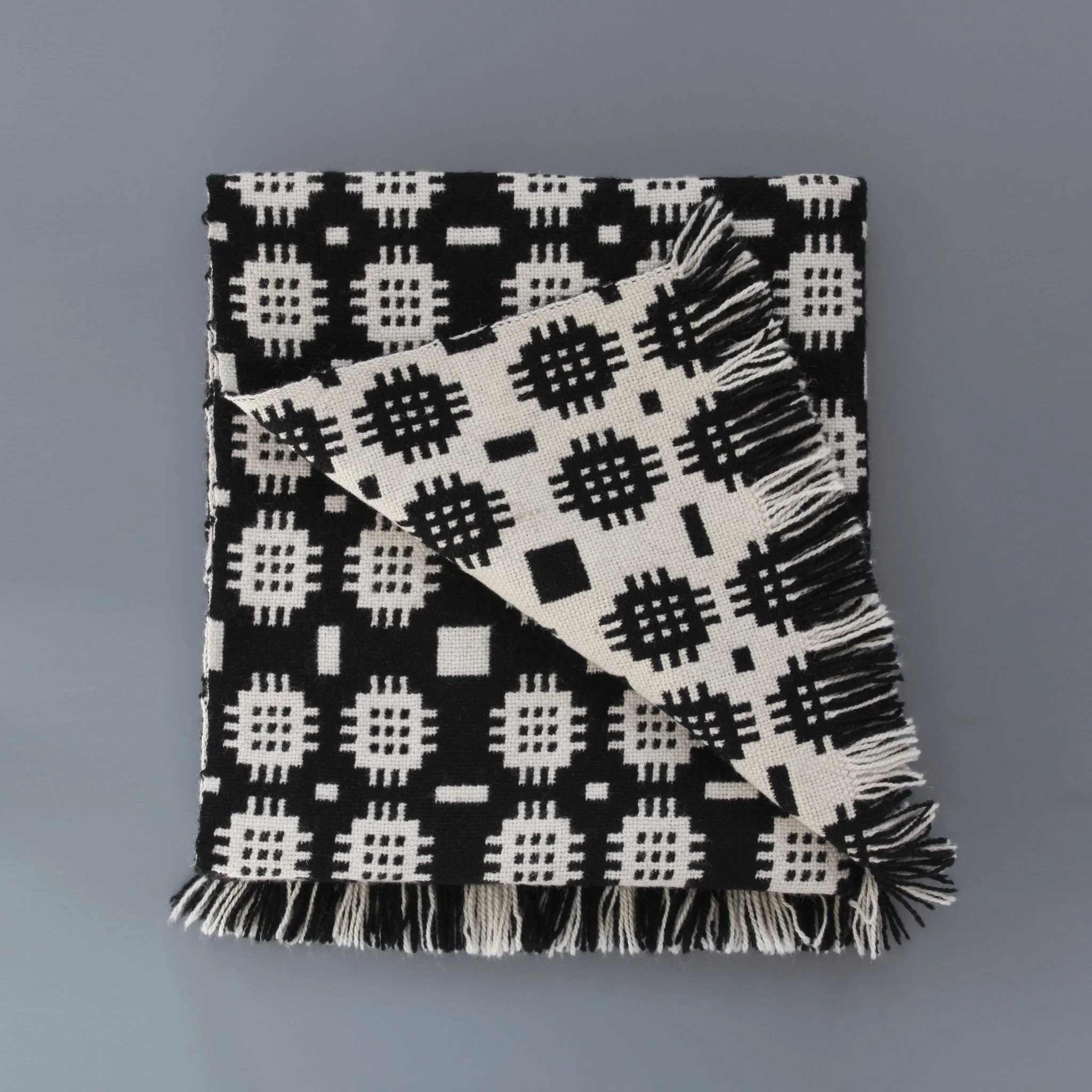 Welsh Floor Rug Black